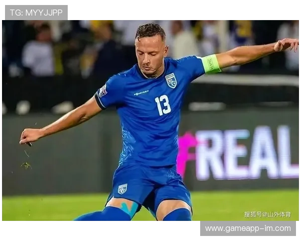 足球界最帅球星搭档有哪些令人心动的组合和精彩瞬间